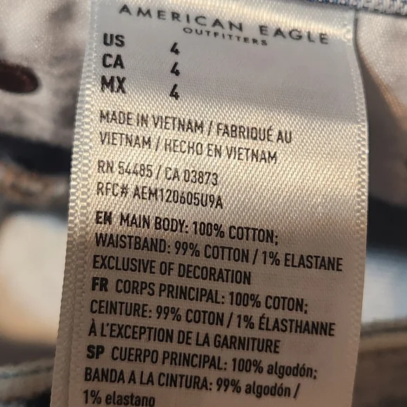 American Eagle Distressed Light Blue Denim Shorts Teen  Sz 4 - Picture 13 of 13